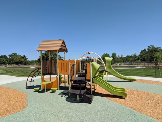 Hecker Pass Dog Park